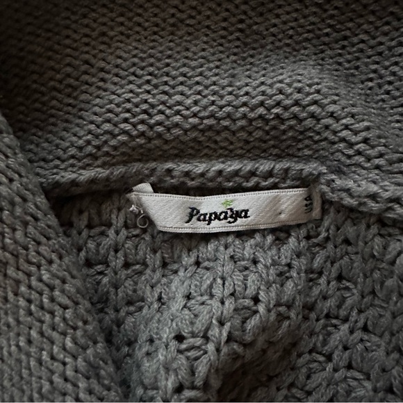 Papaya Chunky Knit Short Sleeve Sweater in Olive Gray - Picture 3 of 6